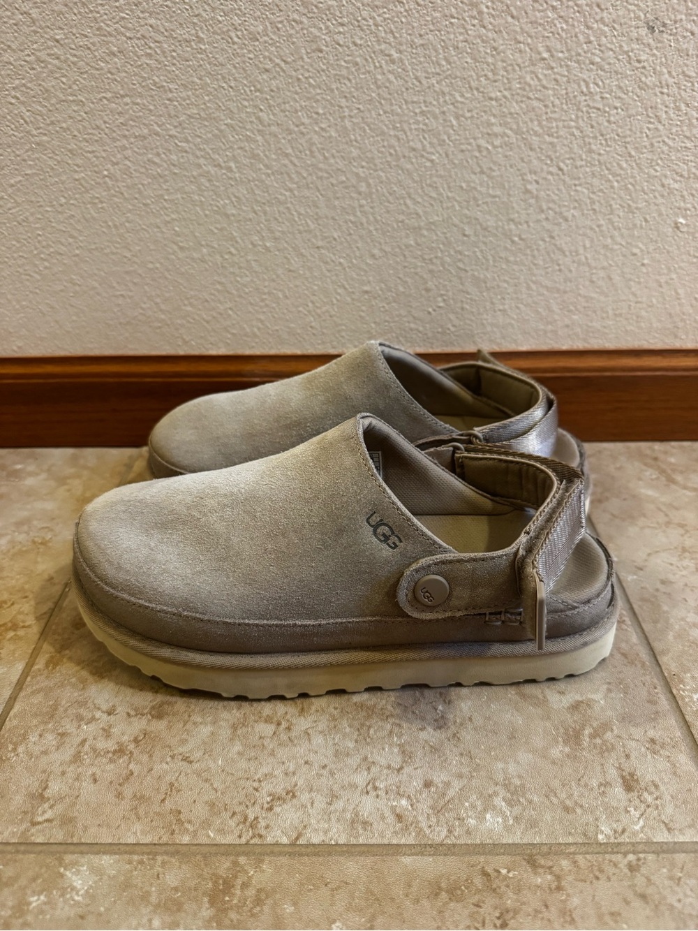 UGG Womens Goldenstar Uggs